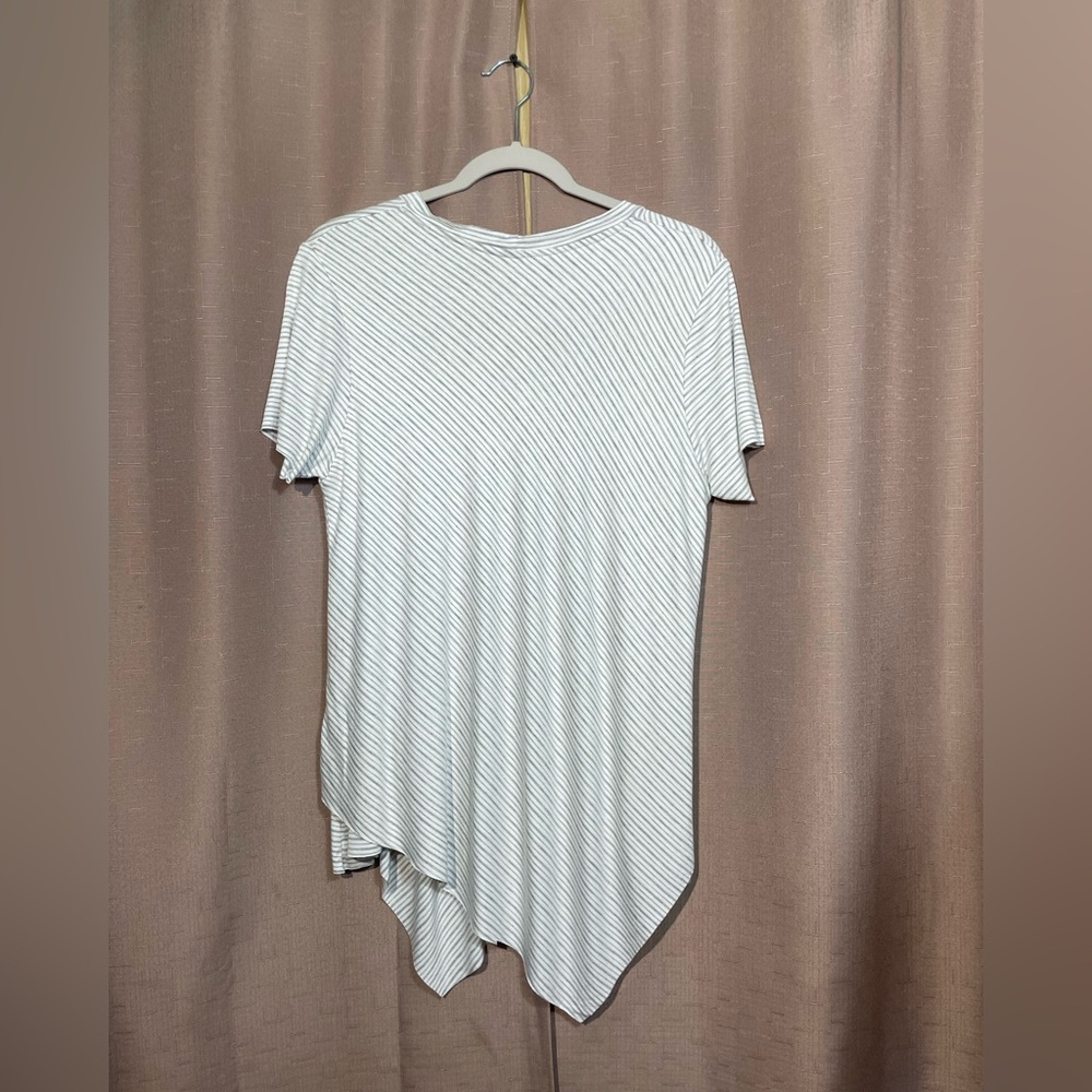 NWT Elan 1X Asymmetrical Striped Tee Gray  & White - Picture 2 of 6
